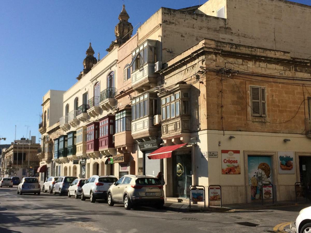 Seafront Apartment Between Valletta And Sliema Msida Exterior foto