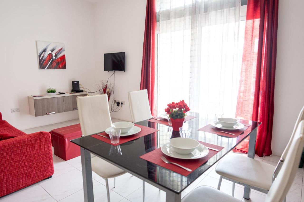 Seafront Apartment Between Valletta And Sliema Msida Exterior foto